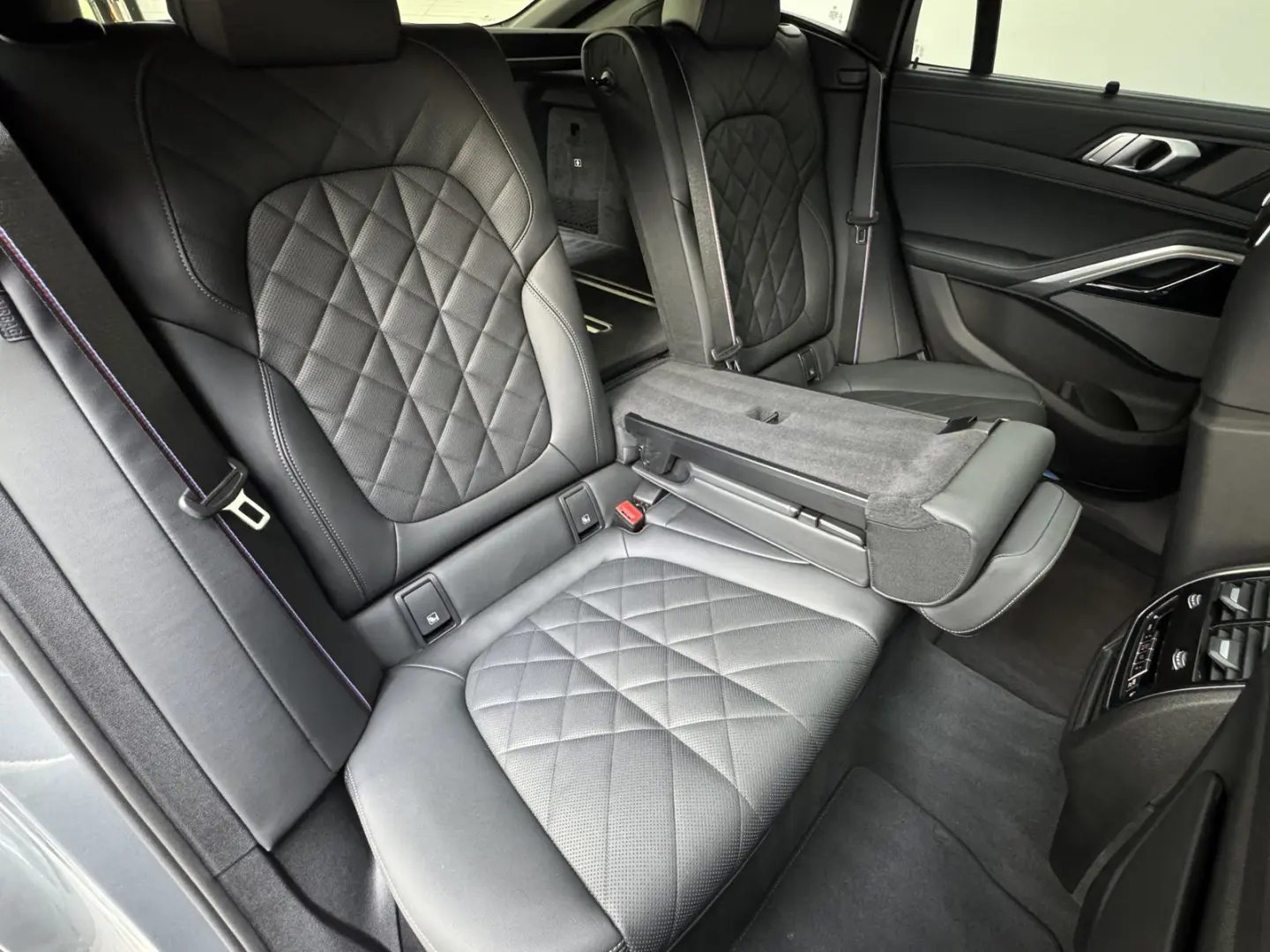 X6 xDrive40d M Sport Pro 22Zoll AHK Sitzlüftung