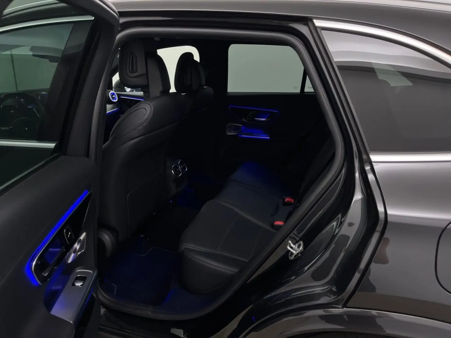 GLC 400 e AMG Line 4Matic Airmatic Burmester AHK