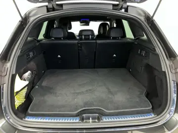 GLC 400 e AMG Line 4Matic Airmatic Burmester AHK