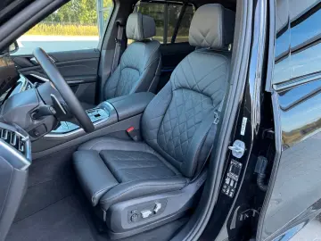 X5 30 d M Sport Pro / 2-Achs/ Panor/AHK/360°Kam