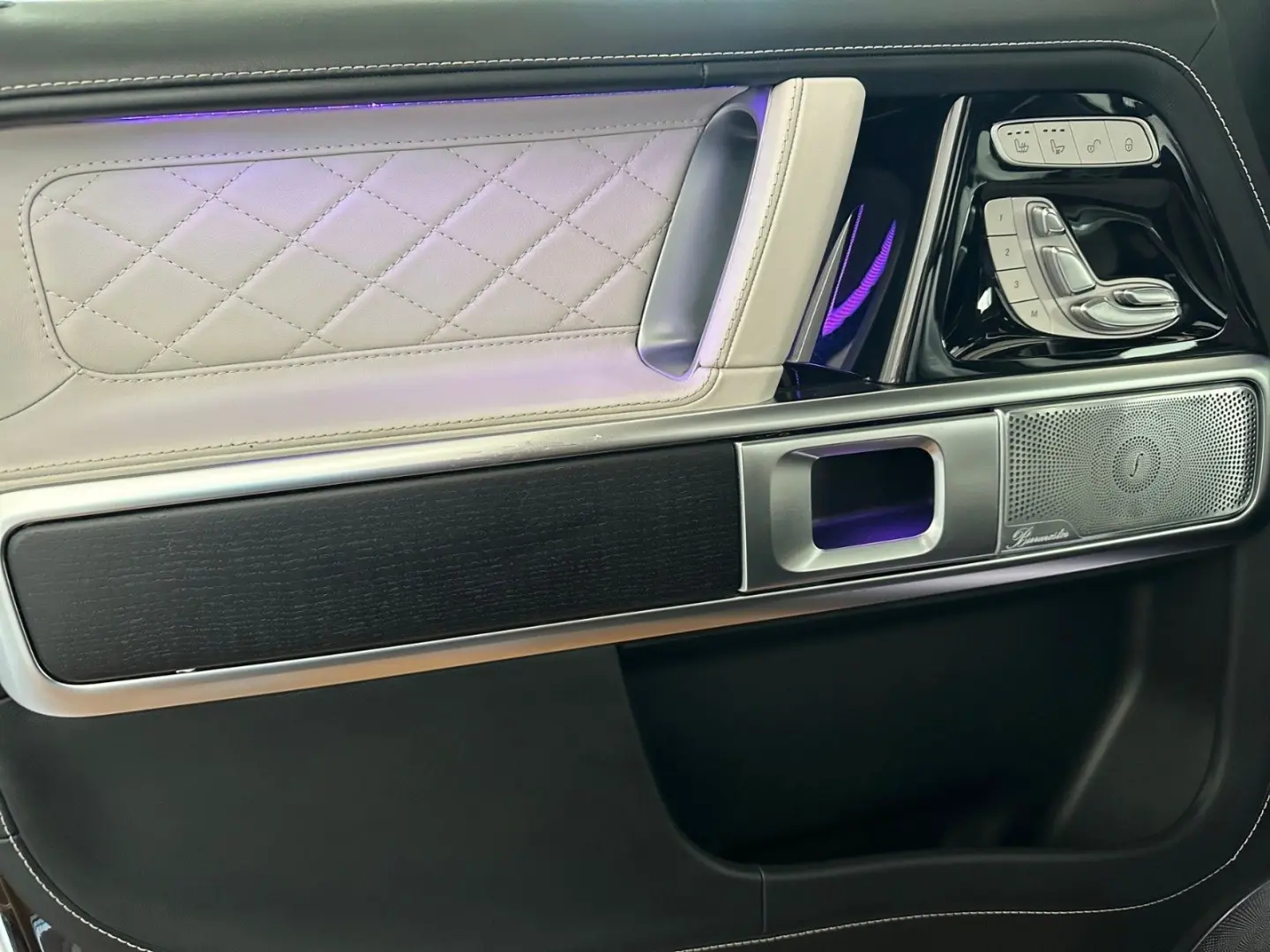 G 63 AMG /G-Manufaktur/Schiebedach/Massage/360°