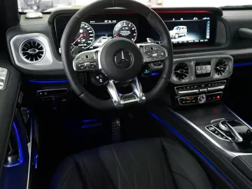 G 63 AMG BLACK/Superior-Interieur/Night/STHZ/AHK