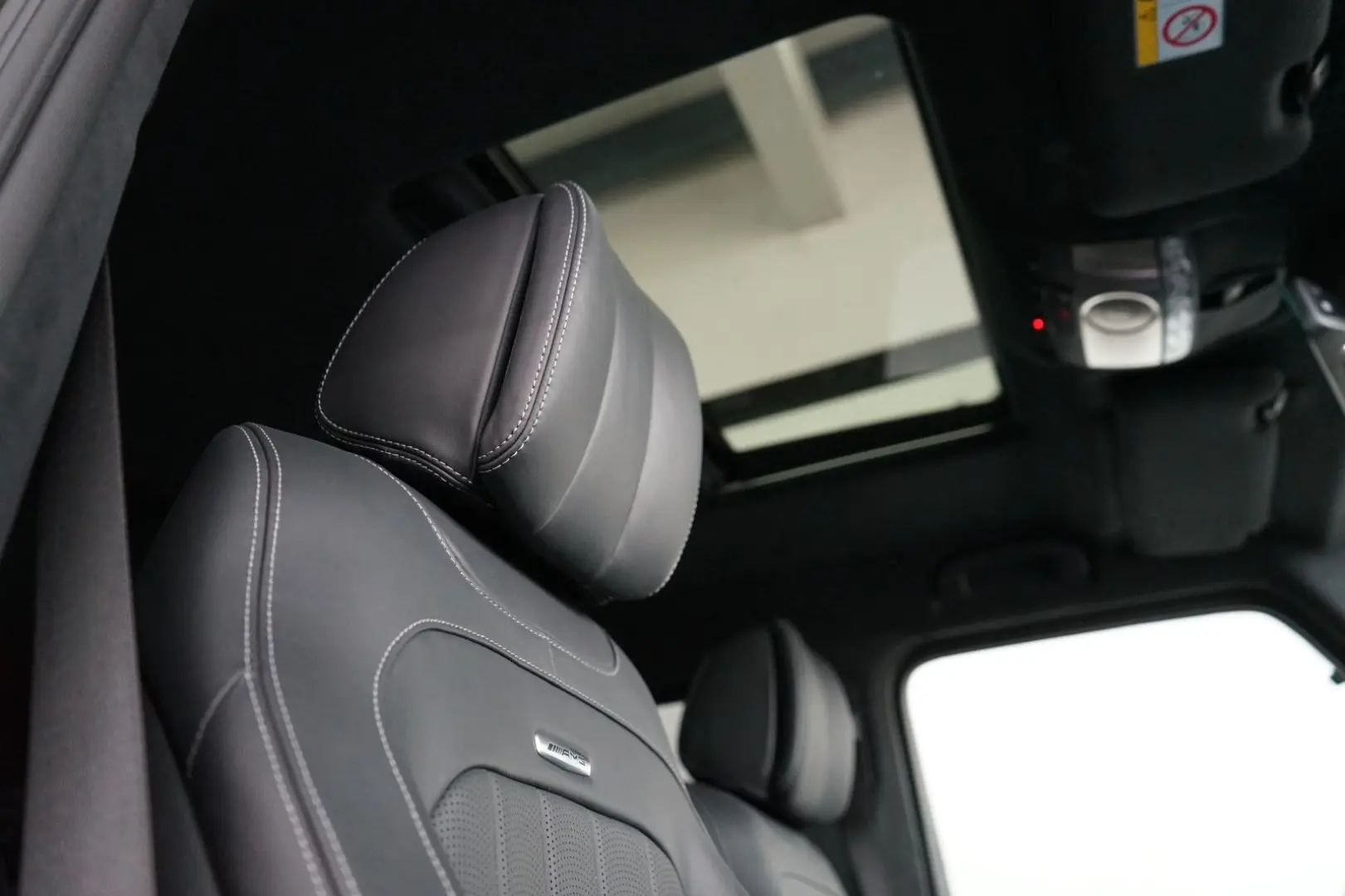 G 63 AMG BLACK/Superior-Interieur/Night/STHZ/AHK
