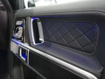 G 63 AMG BLACK/Superior-Interieur/Night/STHZ/AHK