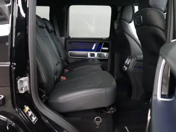 G 63 AMG BLACK/Superior-Interieur/Night/STHZ/AHK