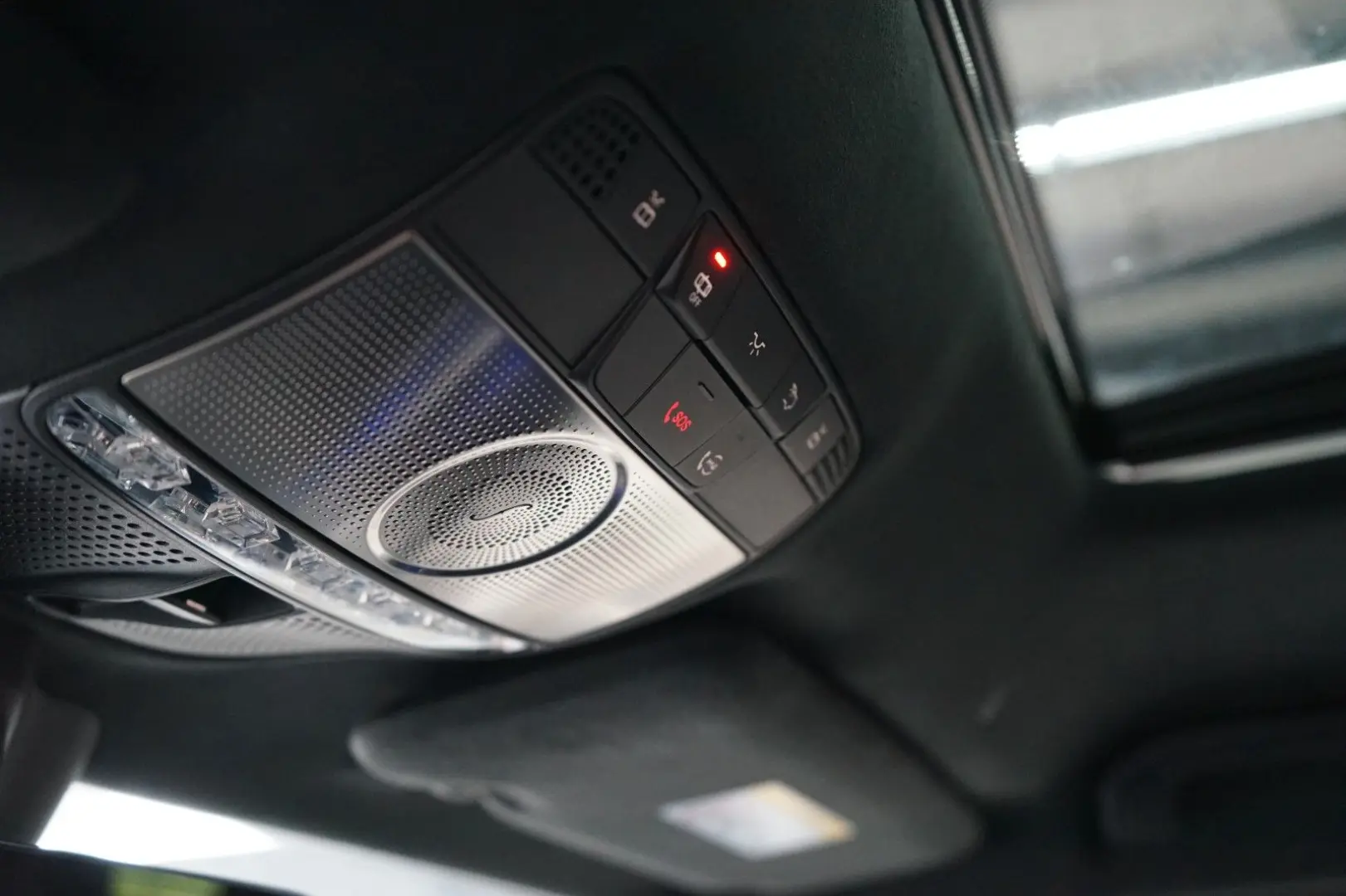 G 63 AMG BLACK/Superior-Interieur/Night/STHZ/AHK