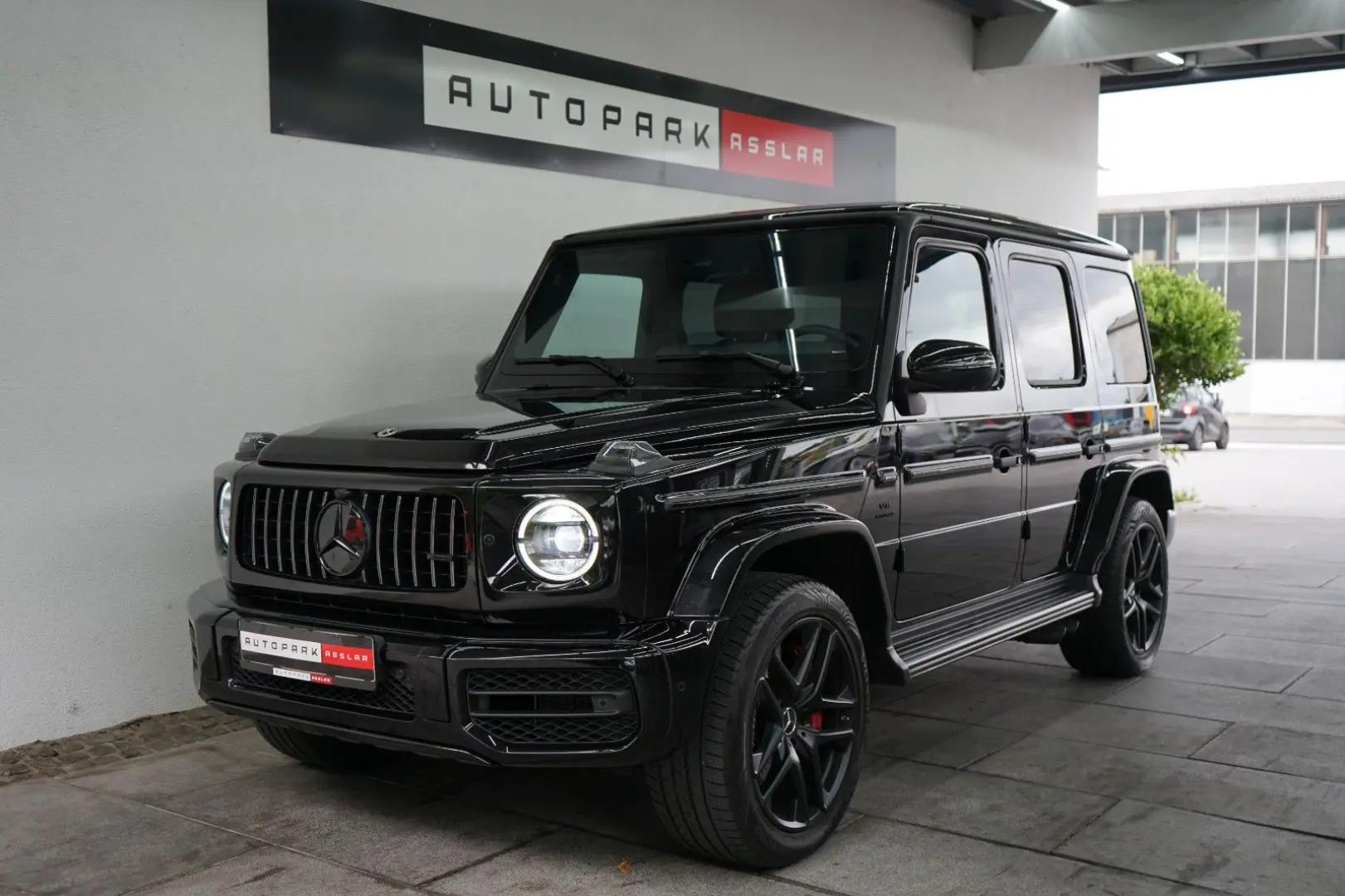 G 63 AMG BLACK/Superior-Interieur/Night/STHZ/AHK