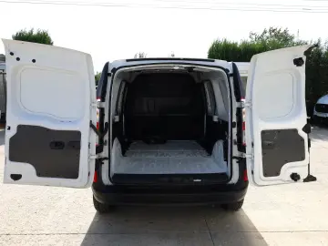 Renault Kangoo L2H1 1.5D 90CP - 2 Usi Culisante