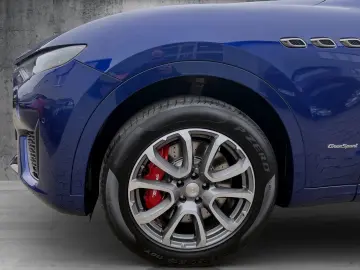 Levante  SQ4 GranSport