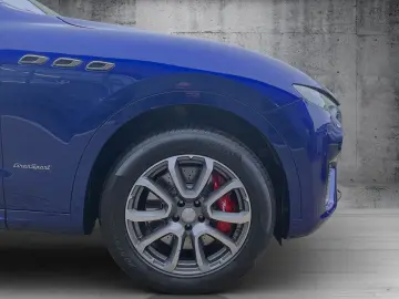 Levante  SQ4 GranSport