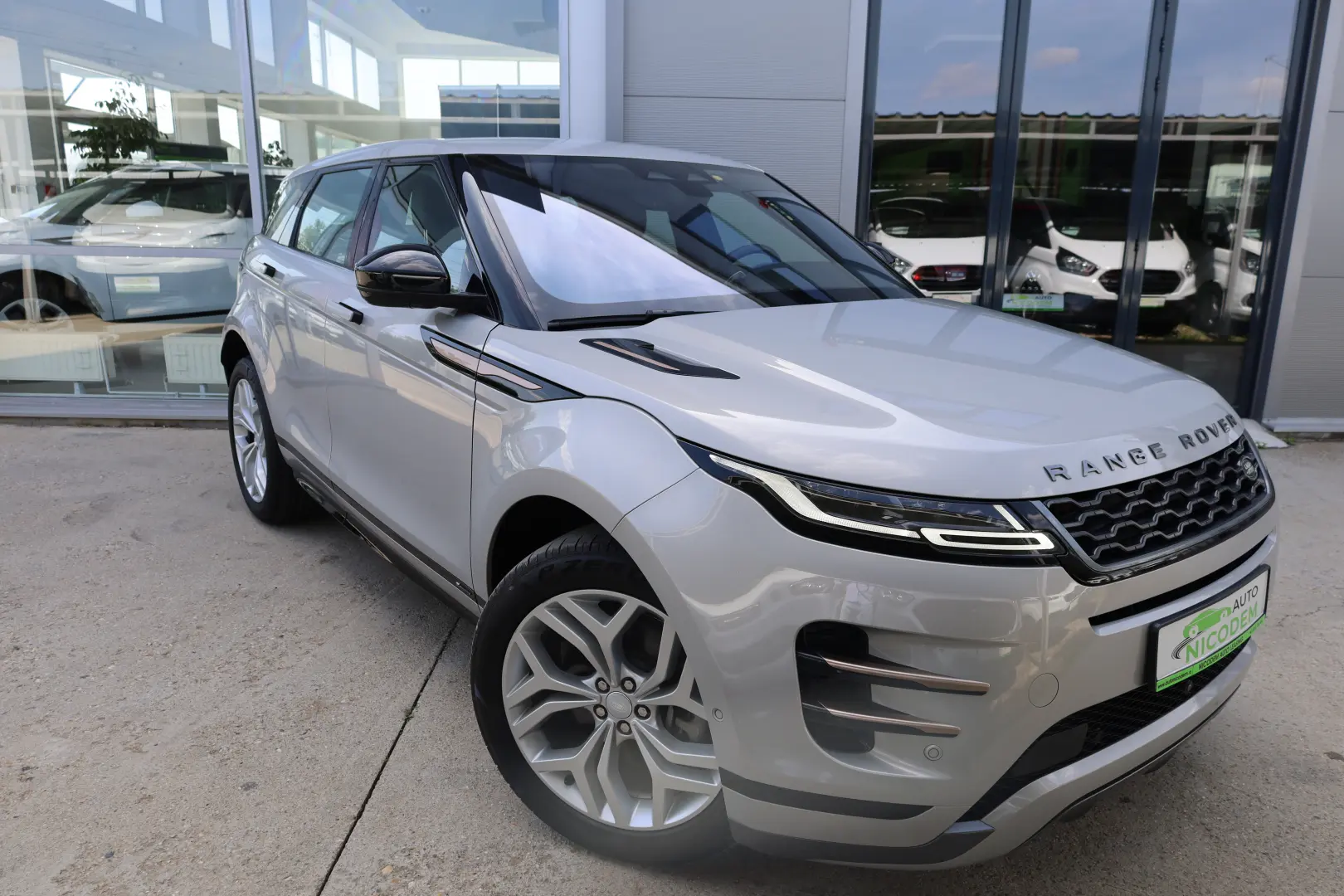 Land-Rover Range-Rover-Evoque 2.0D 204CP MHEV 4X4
