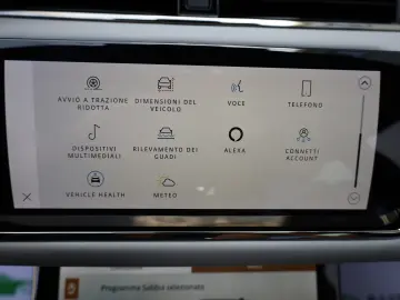 Land-Rover Range-Rover-Evoque 2.0D 204CP MHEV 4X4