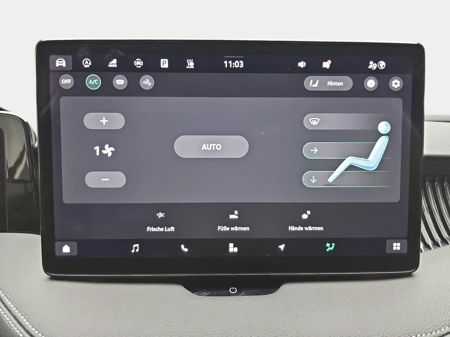SUPERB 2.0 TDI DSG LK 4X4 NAVI LED LEDER ACC HEA