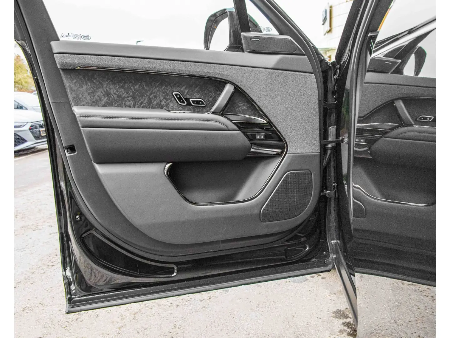 Range Rover Sport P530 V8 FIRST EDITION BLACK PA