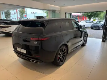 Range Rover Sport P510e First Edition AHK 23''LM