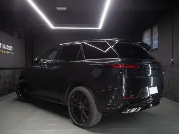 Range Rover Sport 4.4 P530 V8 AWD FIRST EDITION