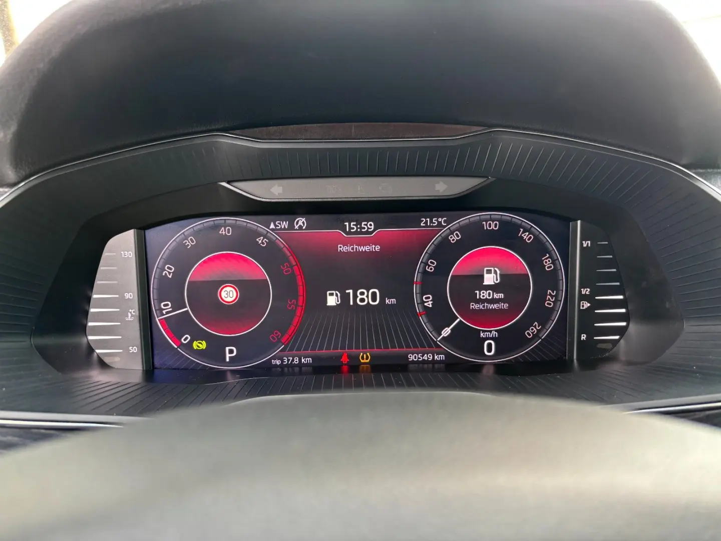 Superb Lim.  /VIRTUAL COCKPIT/CANTON-SOUND/SHZ