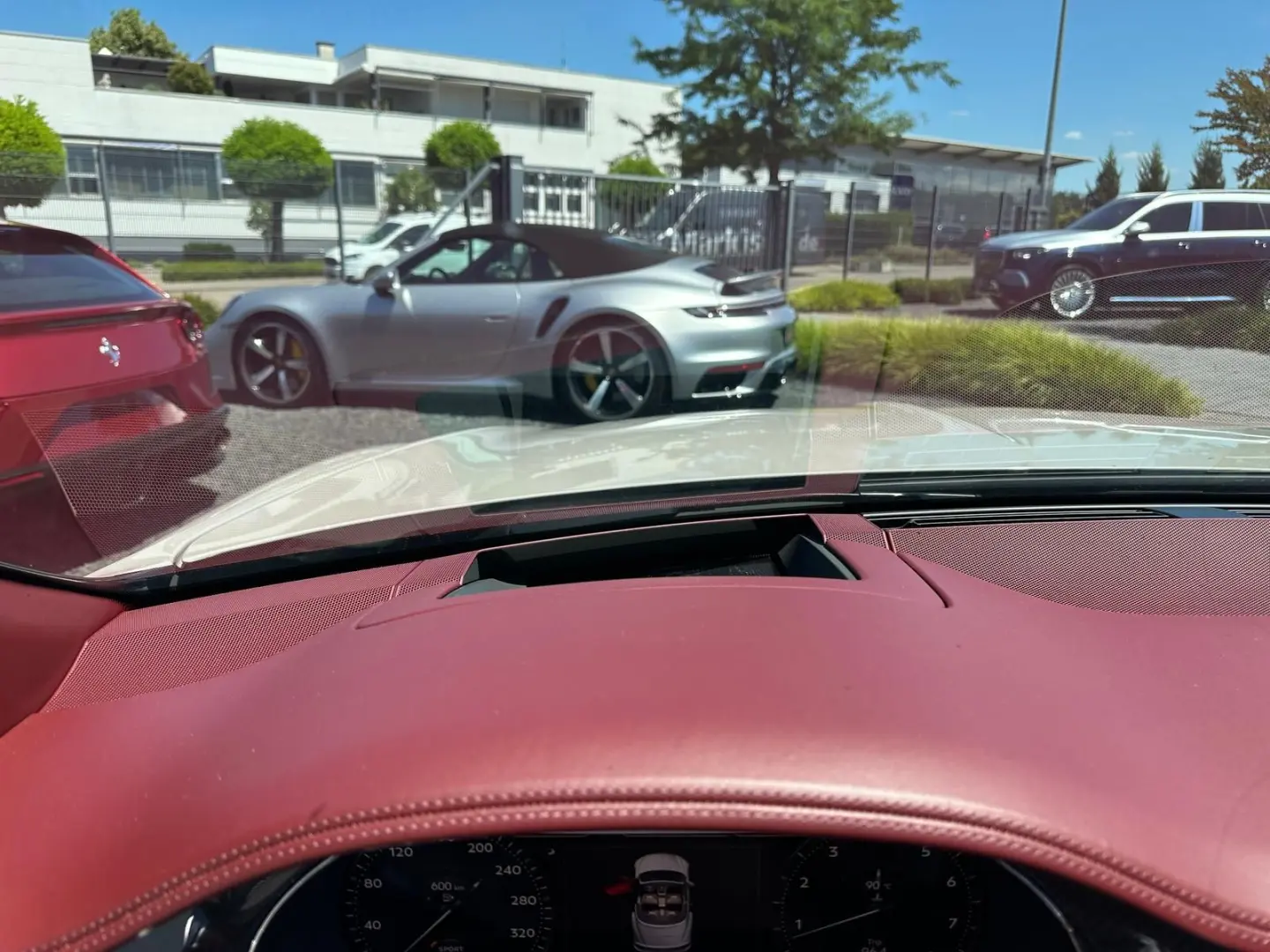 Bentley Continental GTC Speed MANSORY