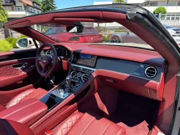 Bentley Continental GTC Speed MANSORY