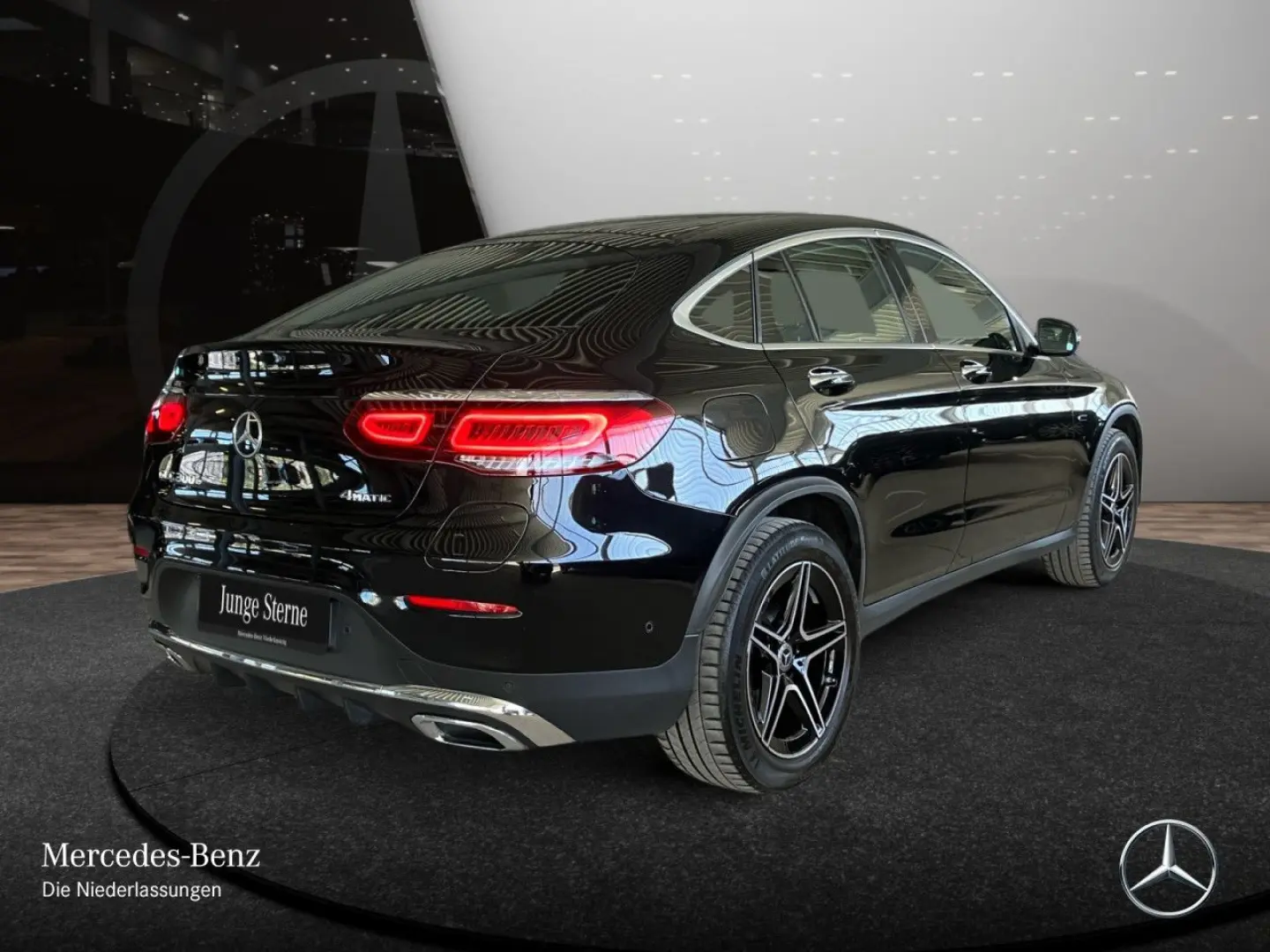 Mercedes-Benz GLC 300 e 4M Coupe AMG