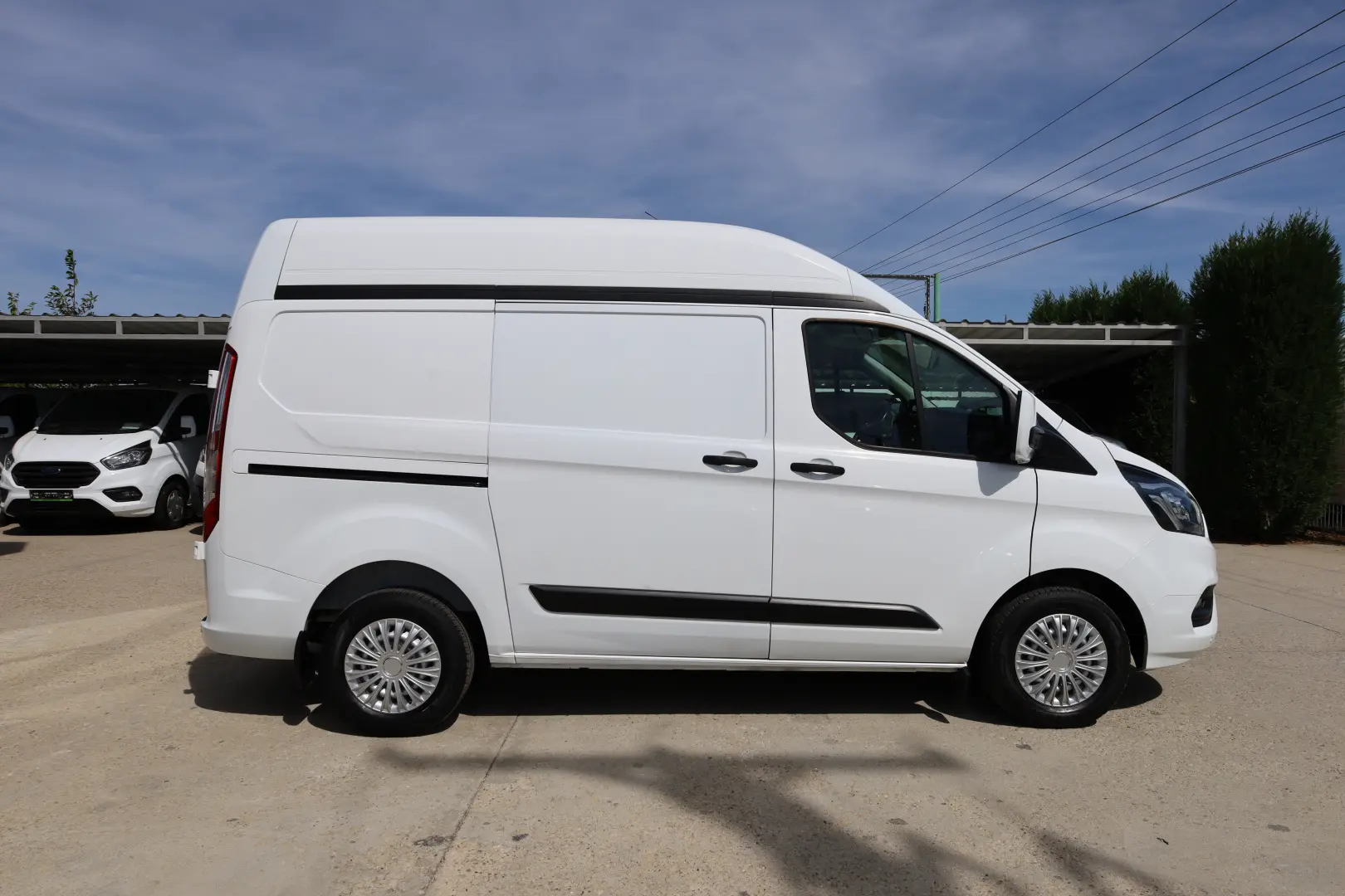 Ford Custom L1H2 2.0D 105CP