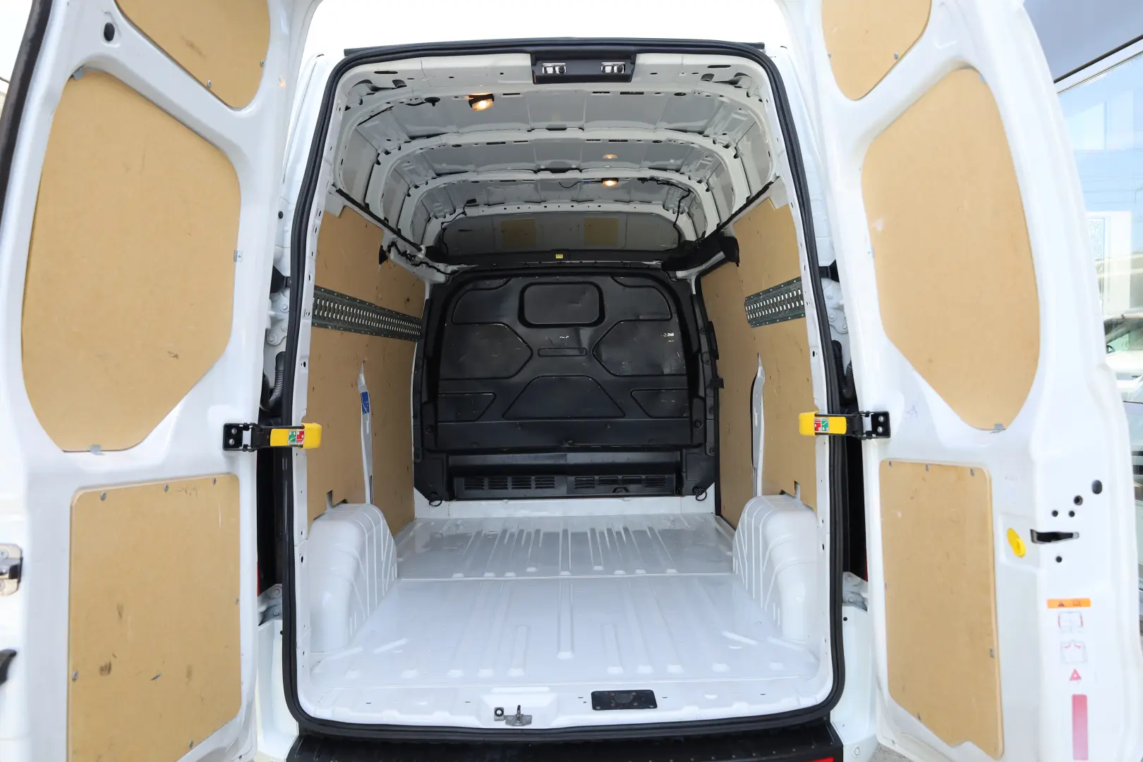 Ford Custom L1H2 2.0D 105CP