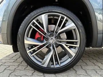 Kodiaq 2.0 TDI DSG RS 4x4*AHK*LED*PANO*NAVI*