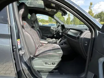 Kodiaq 2.0 TDI DSG RS 4x4*AHK*LED*PANO*NAVI*