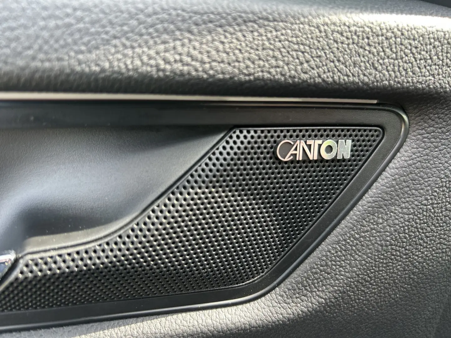 Kodiaq 2.0 TDI DSG RS 4x4*AHK*LED*PANO*NAVI*