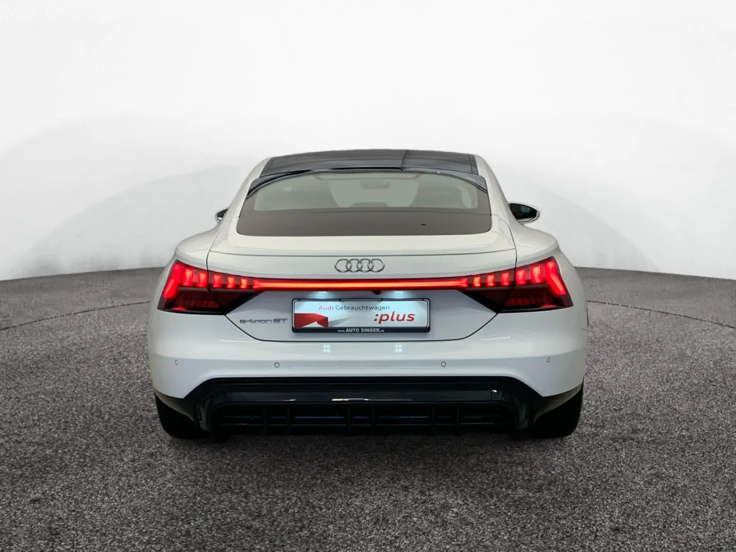 e-tron GT qua *WÄRME*PANO*NAVI*LUFTF*360*ACC*