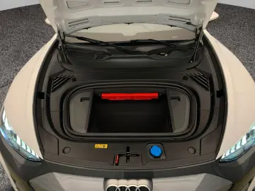 e-tron GT qua *WÄRME*PANO*NAVI*LUFTF*360*ACC*