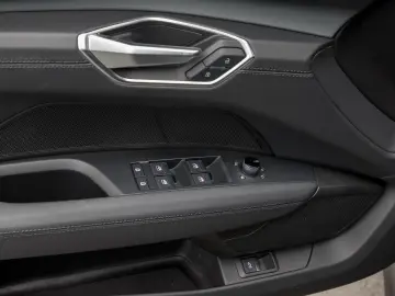 e-tron GT LED 360 HuD PANO LM20