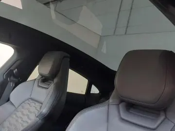 E-TRON GT ACC PANO SITZHZ HuD KAMERA MEMORY DAB