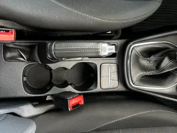 FORD FIESTA 1.0 EcoBoost 95CP Trend Connected