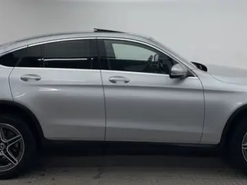 Mercedes-Benz GLC 300 de Coupe 4M AMG