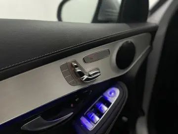 Mercedes-Benz GLC 300 de Coupe 4M AMG