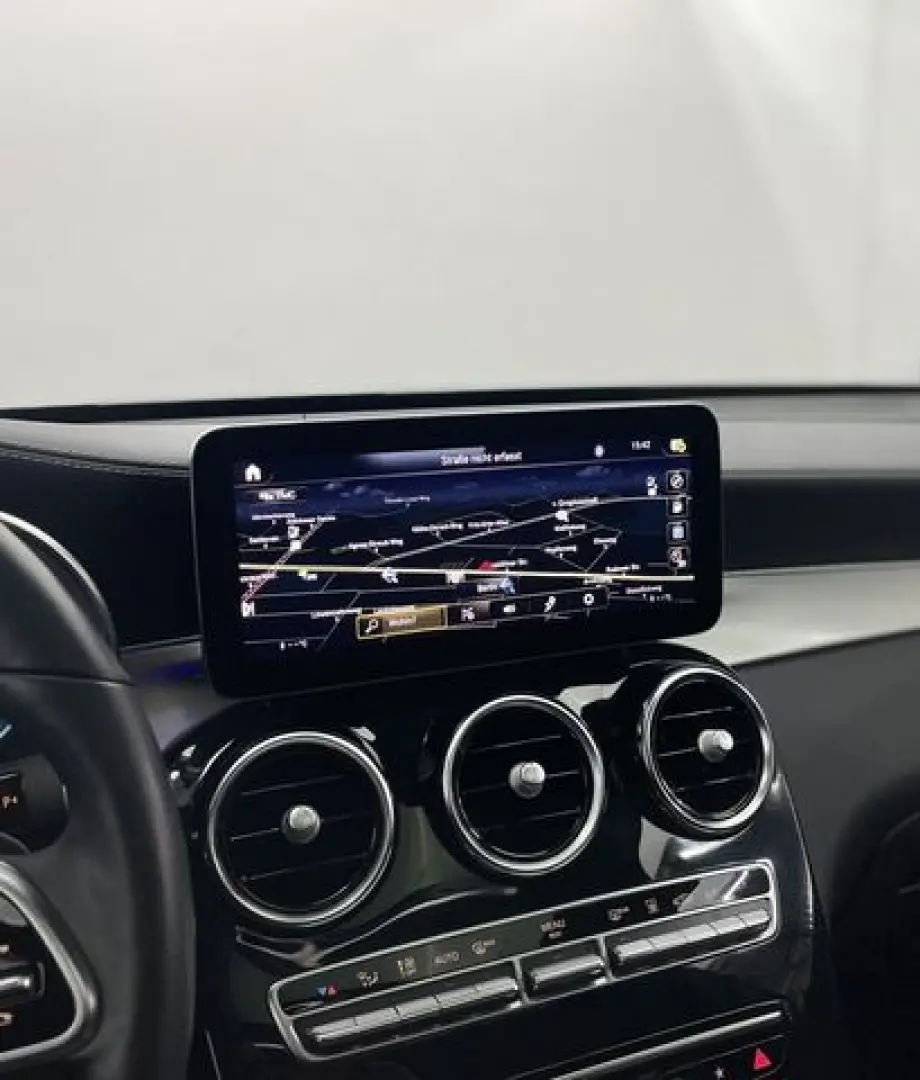 Mercedes-Benz GLC 300 de Coupe 4M AMG