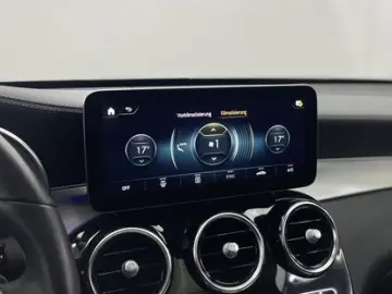 Mercedes-Benz GLC 300 de Coupe 4M AMG
