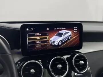 Mercedes-Benz GLC 300 de Coupe 4M AMG