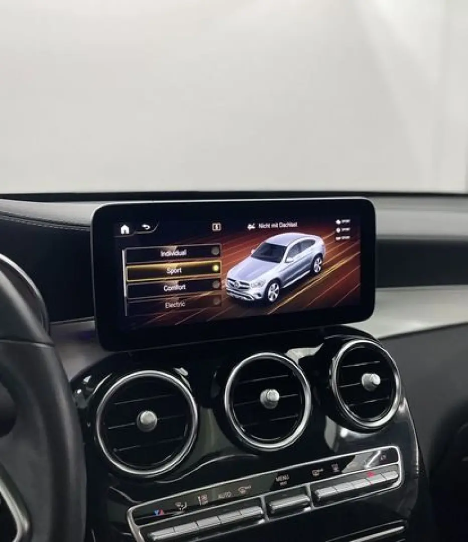 Mercedes-Benz GLC 300 de Coupe 4M AMG