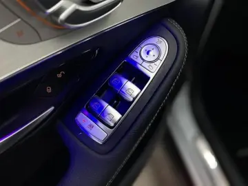 Mercedes-Benz GLC 300 de Coupe 4M AMG