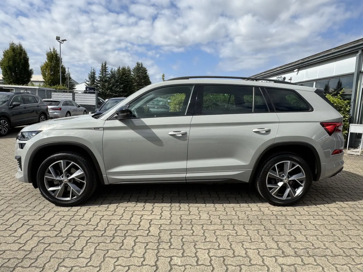 Kodiaq 2.0 TDI DSG Sportline*STANDHEIZUNG*ACC*SH