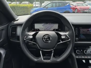 Kodiaq 2.0 TDI DSG Sportline*STANDHEIZUNG*ACC*SH