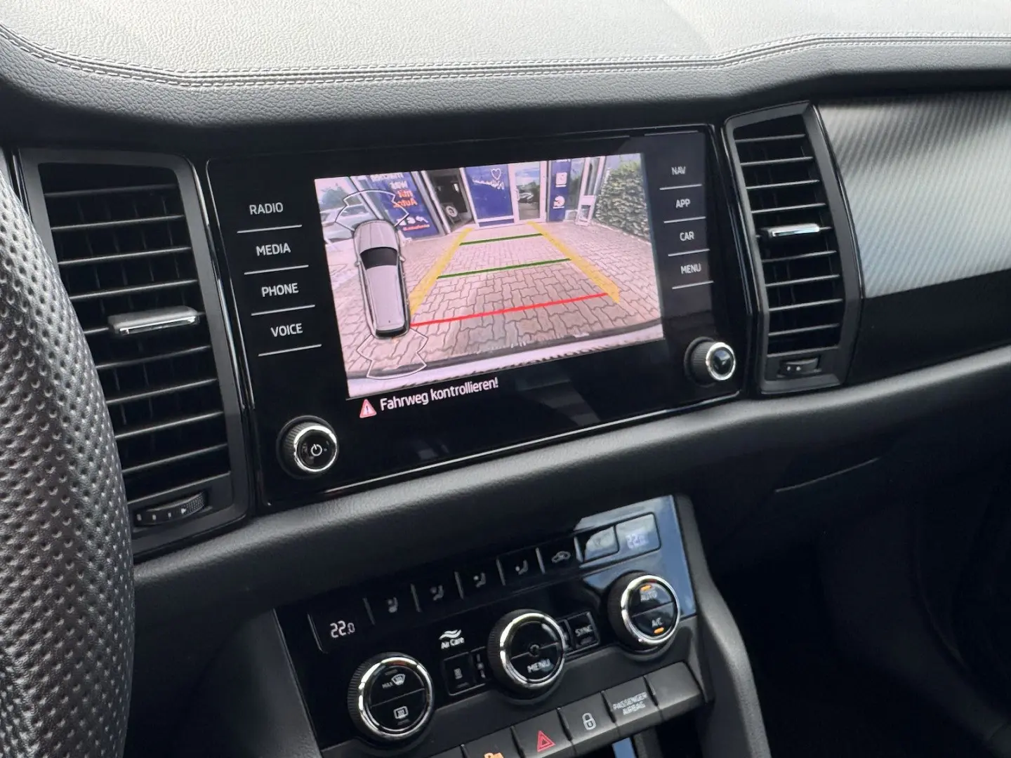 Kodiaq 2.0 TDI DSG Sportline*STANDHEIZUNG*ACC*SH