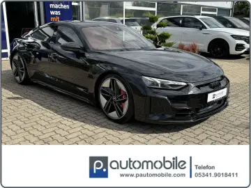 e-tron GT quattro PANO LED KERAMIK BREMSE CARBON