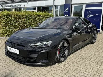 e-tron GT quattro*PANO*LED*KERAMIK BREMSE*CARBON