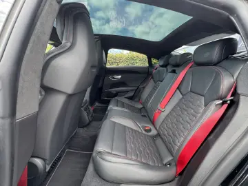 e-tron GT quattro*PANO*LED*KERAMIK BREMSE*CARBON