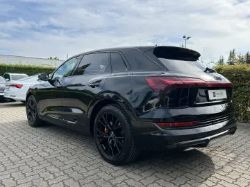 e-tron 50 quattro S line Black Edition