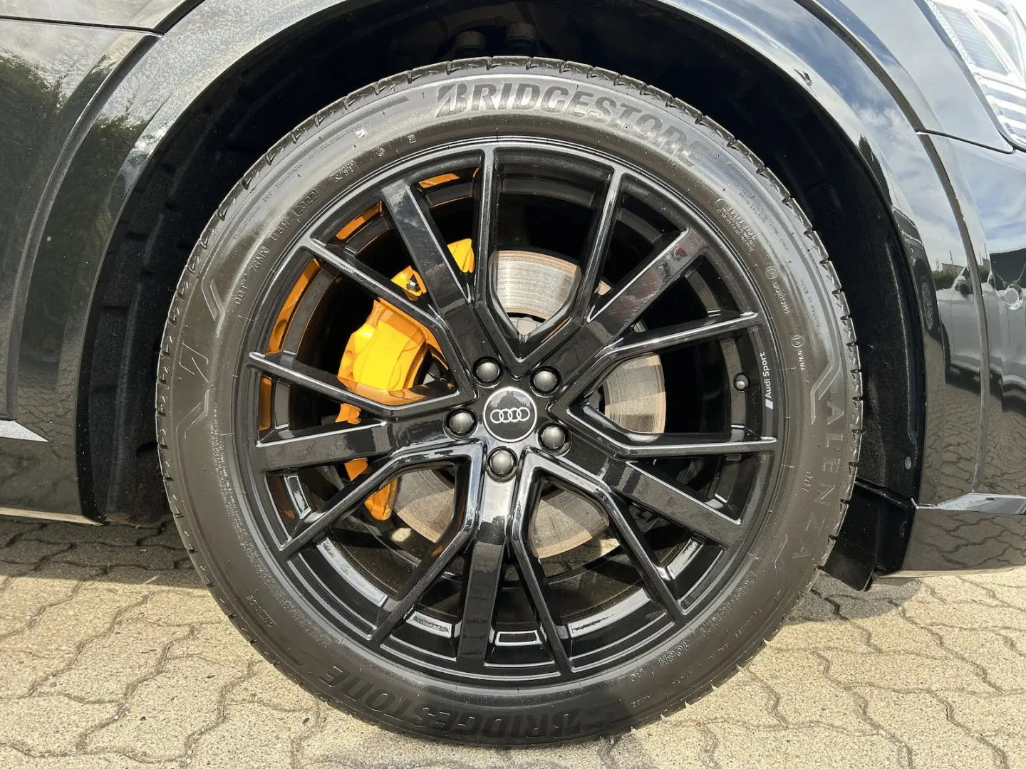 e-tron 50 quattro S line Black Edition