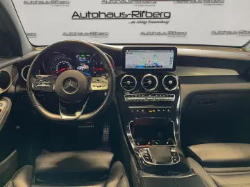 Mercedes-Benz GLC 300 de 4Matic COUPE AMG